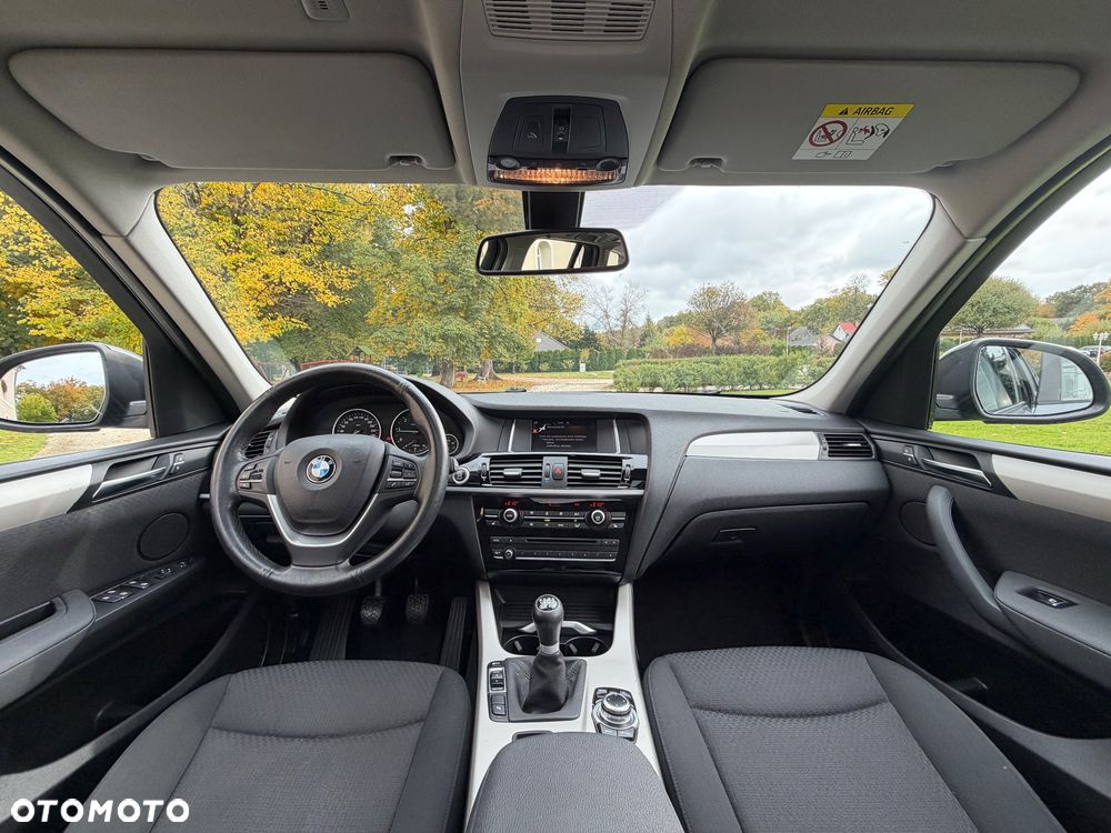BMW X3 sDrive18d - 11