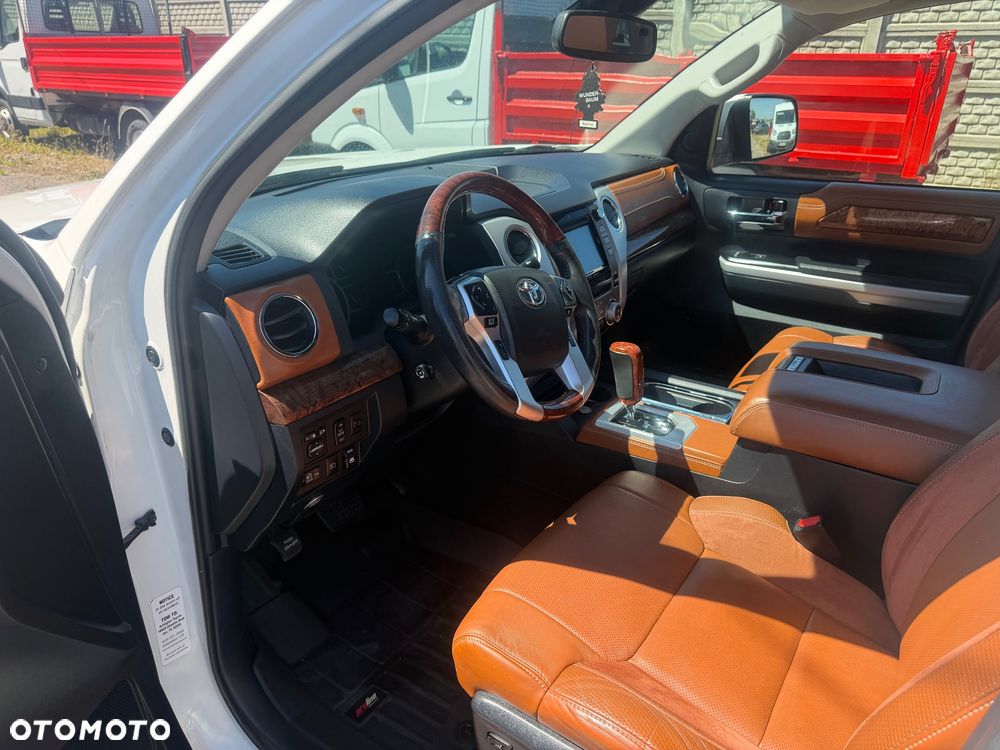 Toyota Tundra - 9