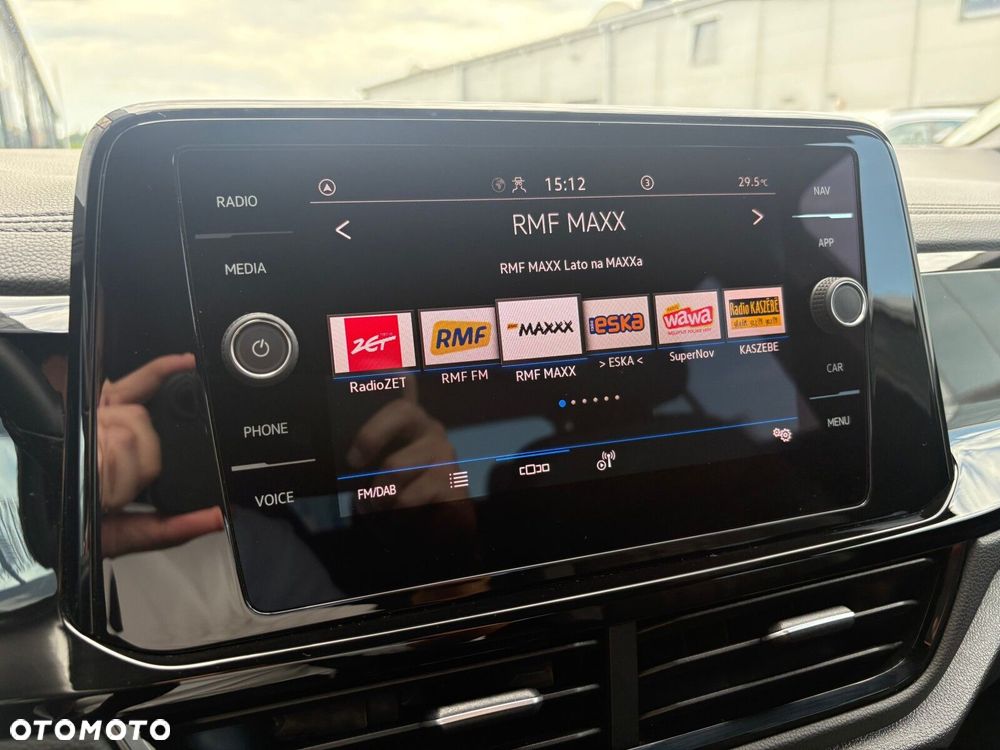 Volkswagen T-Roc - 33
