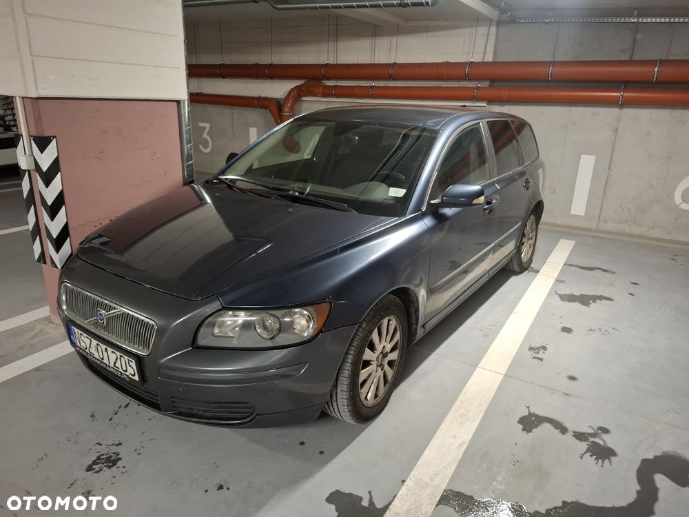 Volvo V50 - 1