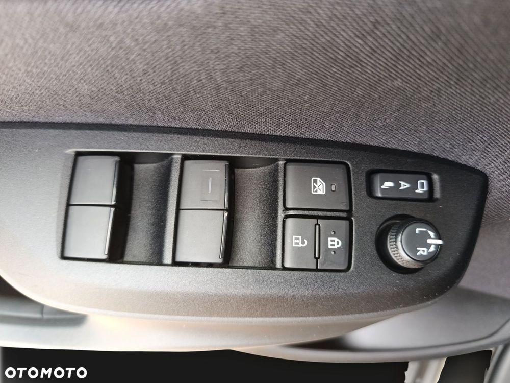 Toyota Yaris Cross Hybrid 1.5 Style - 25