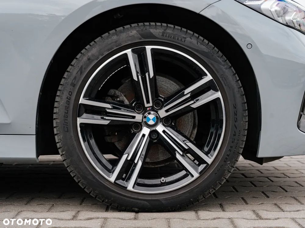 BMW Seria 3 320d xDrive M Sport - 4