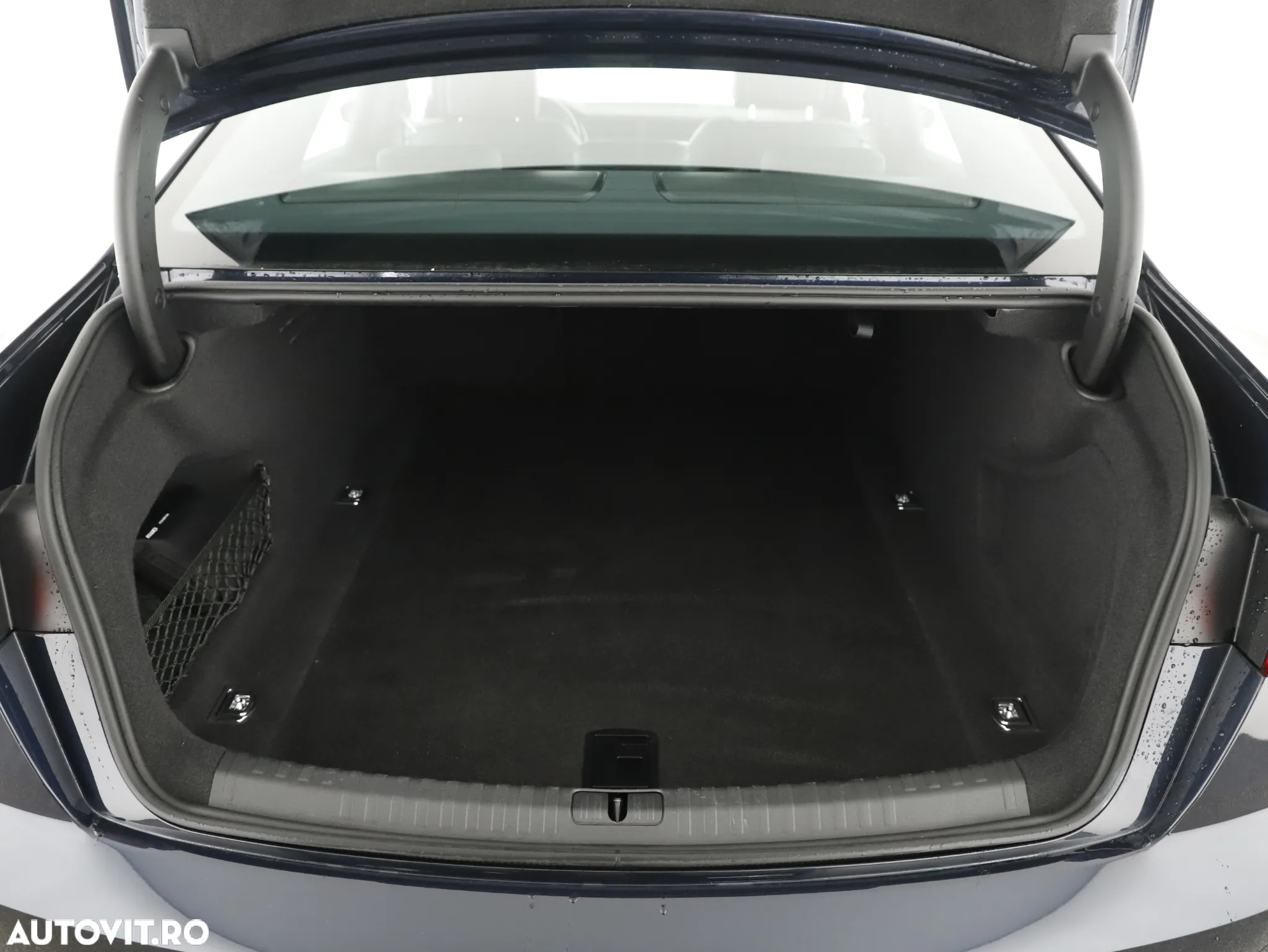 Audi A6 Avant 2.0 40 TDI S tronic Sport - 25