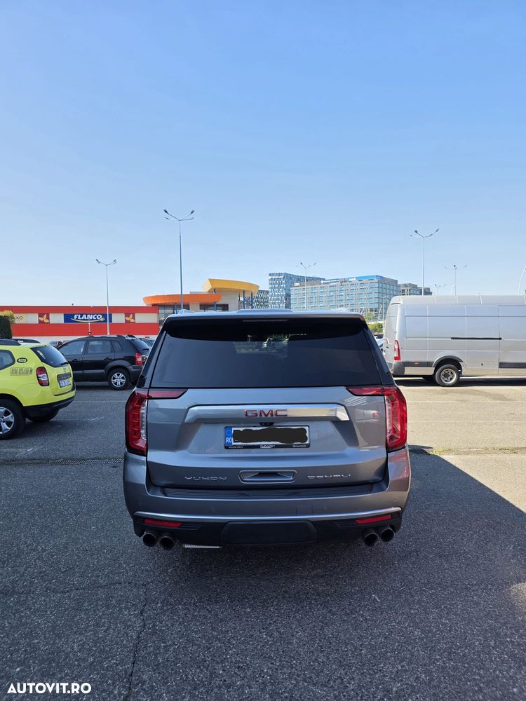 GMC Yukon - 8