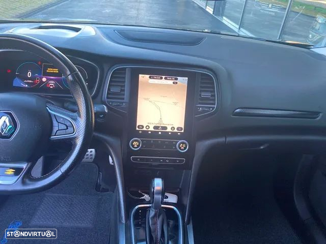 Renault Mégane Sport Tourer 1.6 E-Tech Plug-In Hybrid R.S. Line - 24
