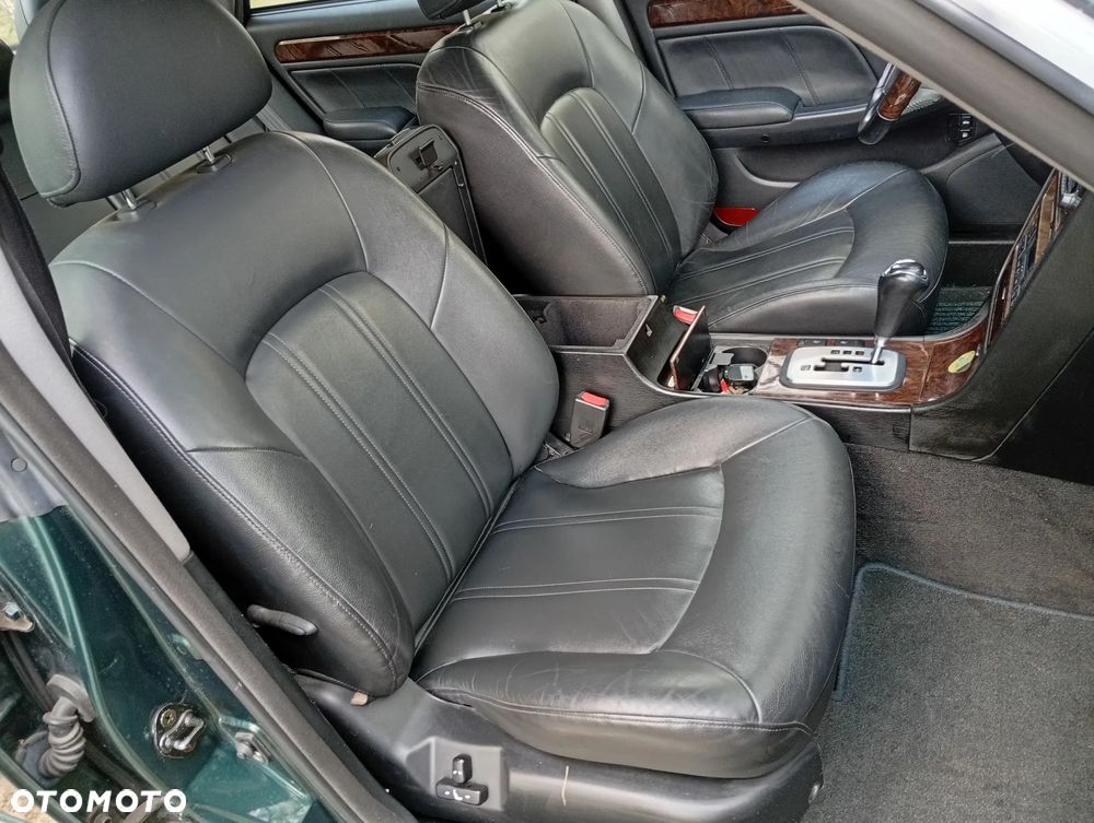 Hyundai Grandeur - 7