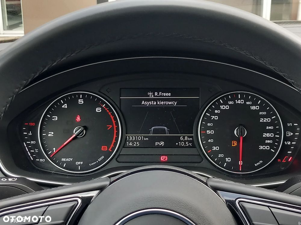 Audi A4 Avant 35 TFSI S tronic - 26