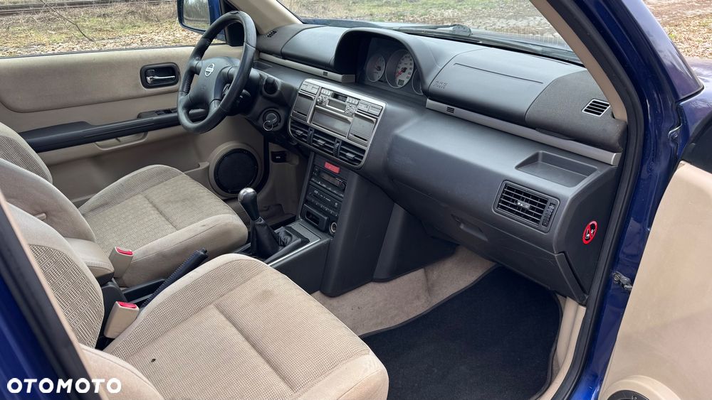 Nissan X-Trail 2.0 Sport + - 9