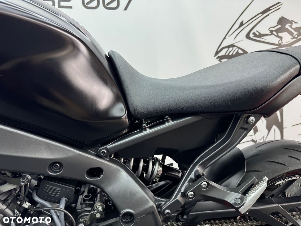 Yamaha MT - 15