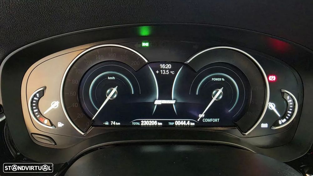 BMW 530 e iPerformance Line Luxury - 39