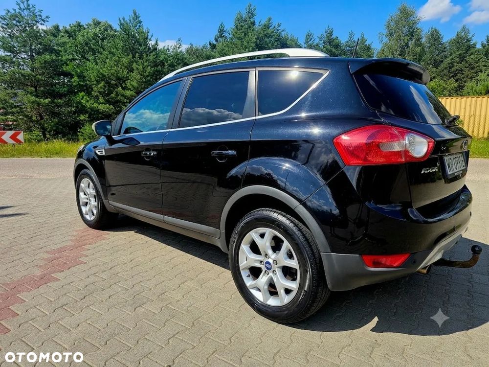 Ford Kuga 2.0 TDCi 2x4 Titanium - 5