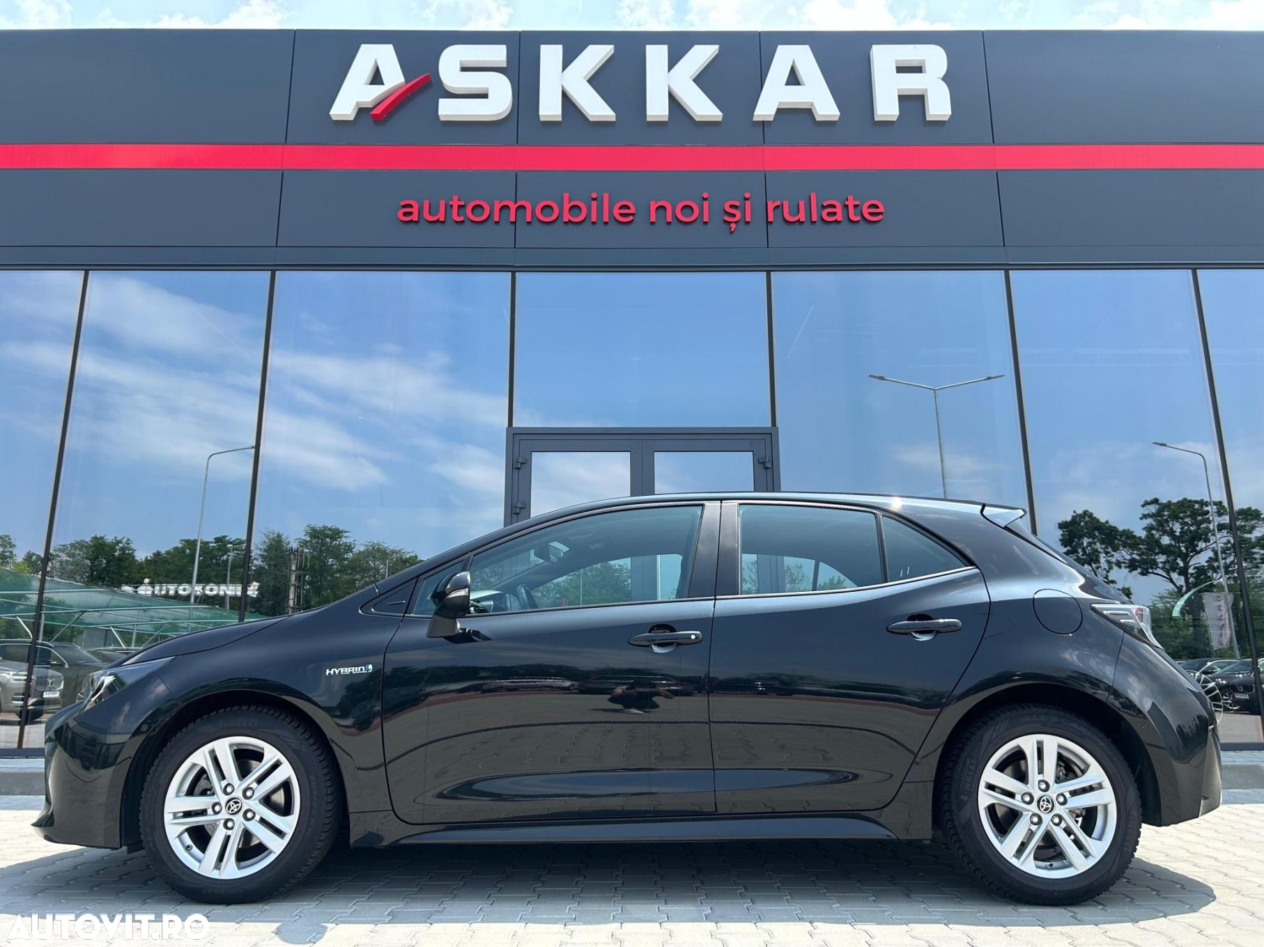 Toyota Corolla 1.8 HSD Dynamic - 9