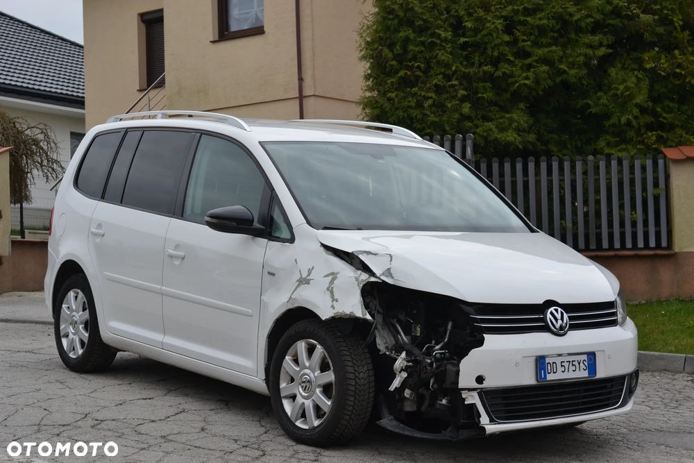 Volkswagen Touran - 5