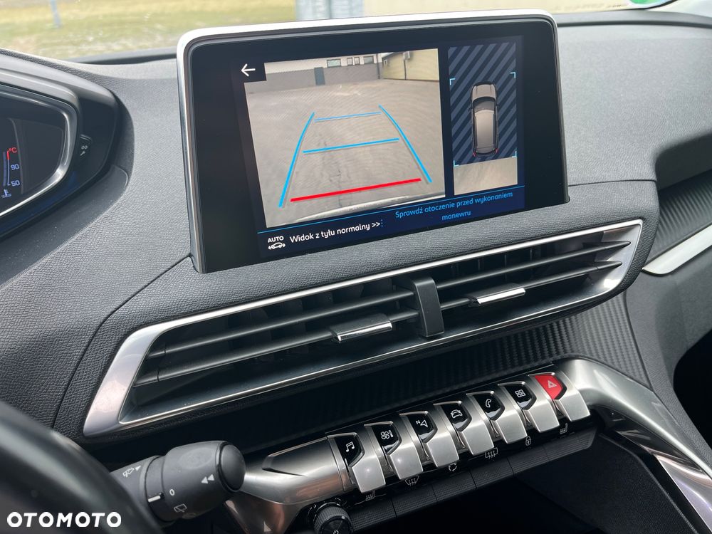 Peugeot 3008 - 22