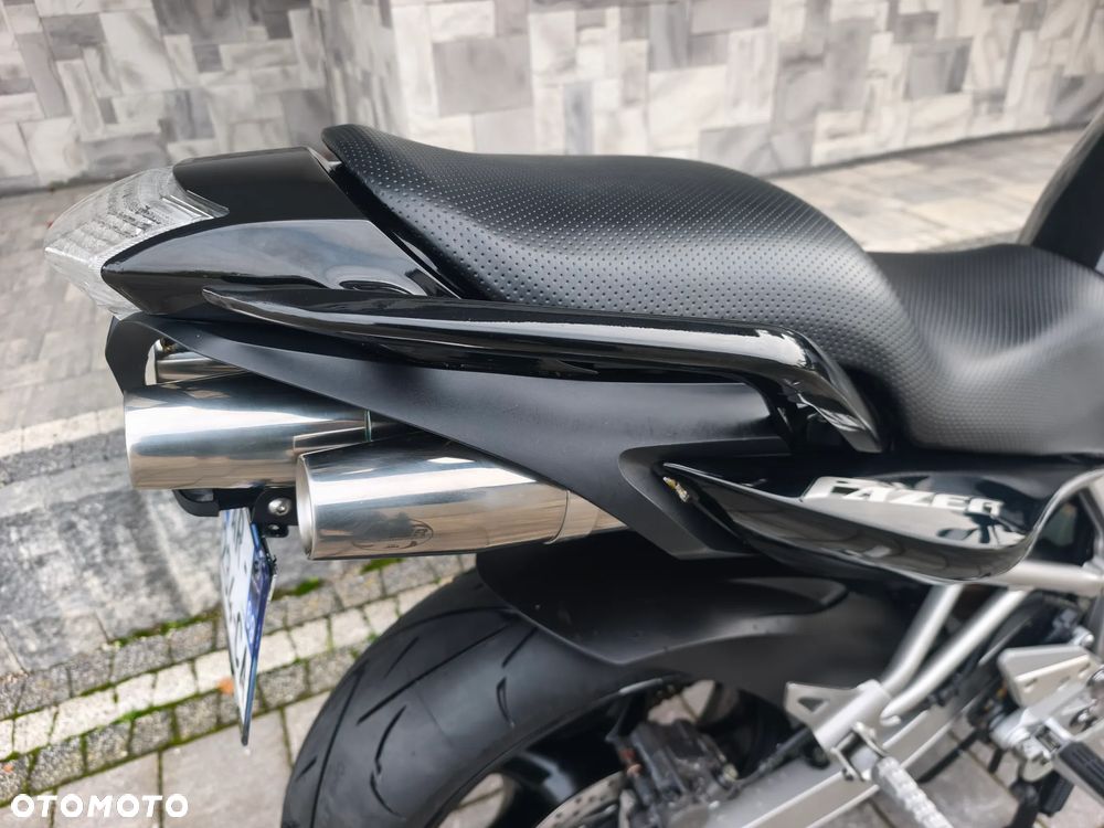 Yamaha FZ6 - 29