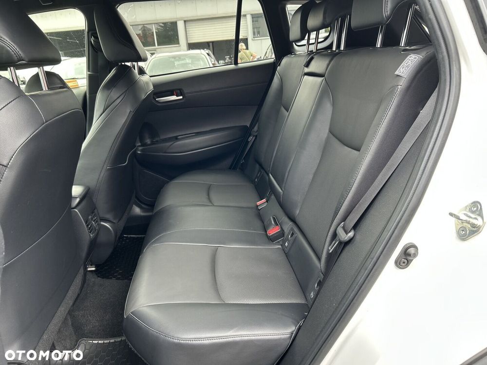 Toyota Corolla Cross 2.0 Hybrid Executive - 15