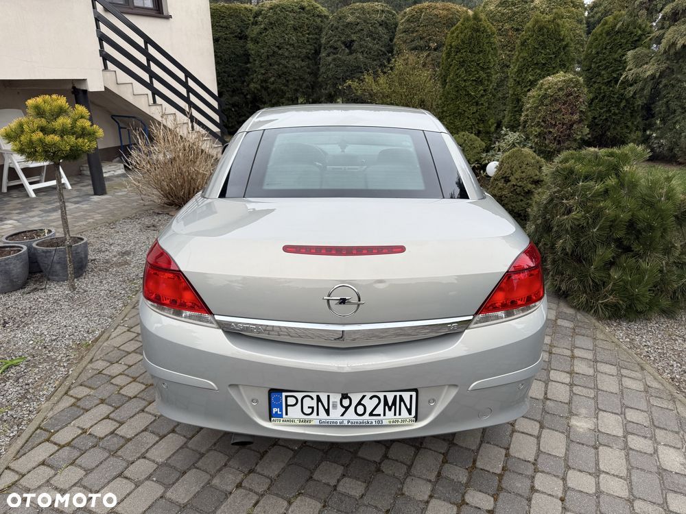 Opel Astra - 8