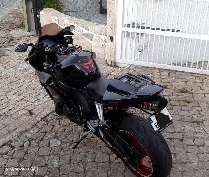 Honda CBR - 7