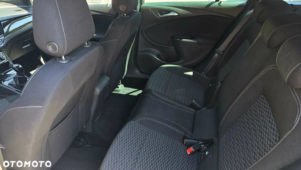 Opel Astra 1.4 Turbo Dynamic - 18