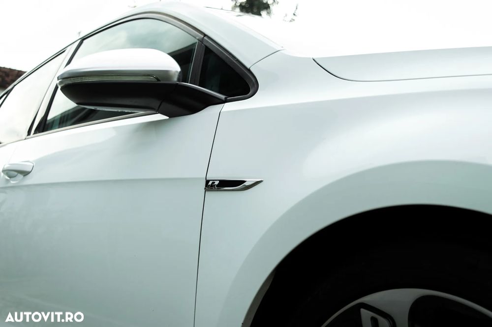 Volkswagen Golf - 40