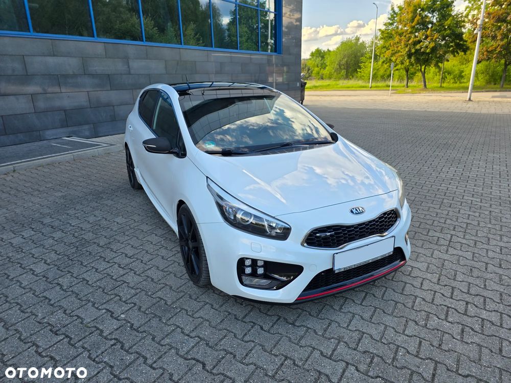 Kia Ceed 1.6 T-GDI GT-Track - 2