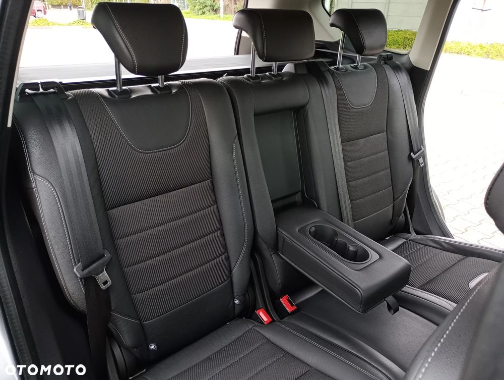 Ford Kuga 2.0 TDCi 4WD Titanium - 24