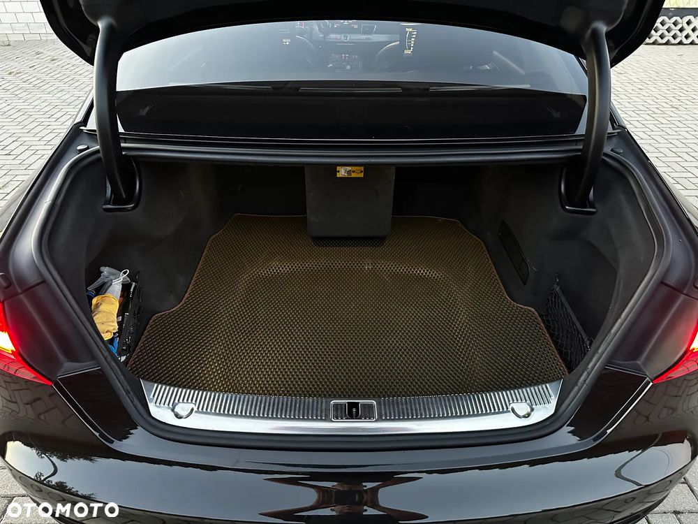 Audi A8 3.0 TDI L Quattro - 17