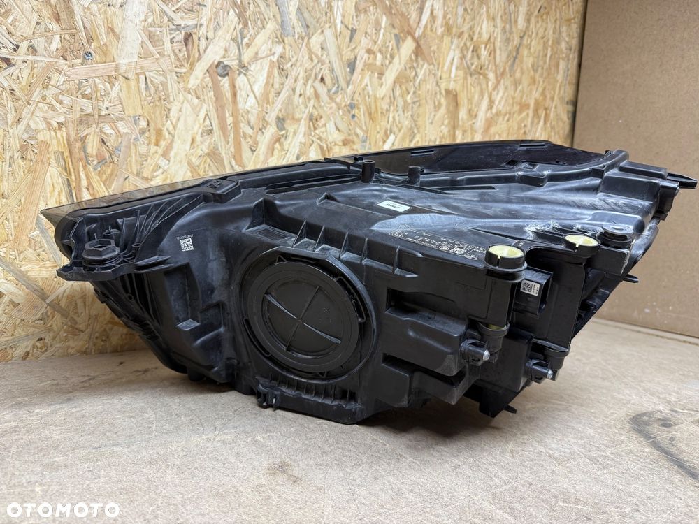 LAMPA PRZÓD PRAWA PRZEDNIA PRAWA MATRIX AUDI Q3 II 83A 83A941036 - 7