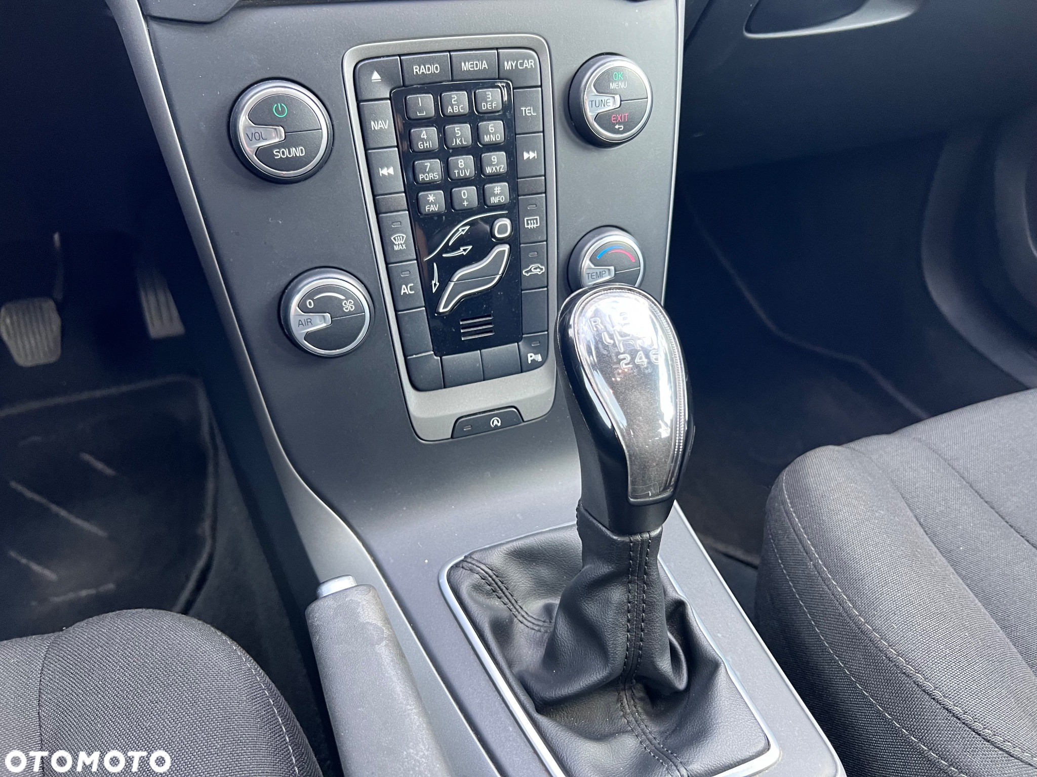 Volvo V40 - 27