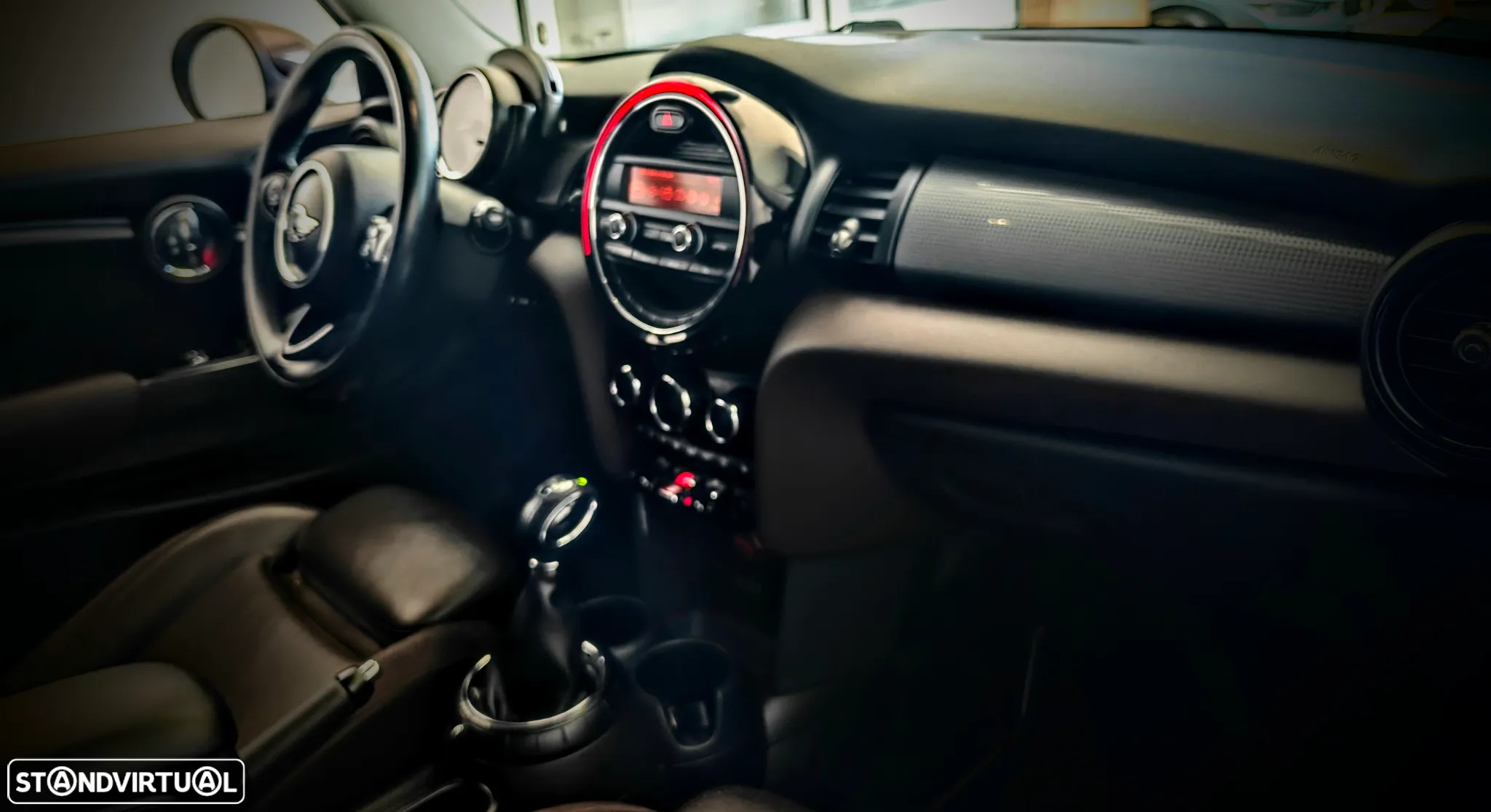 MINI 3 Portas Cooper Premium Resolute Edition Auto - 10