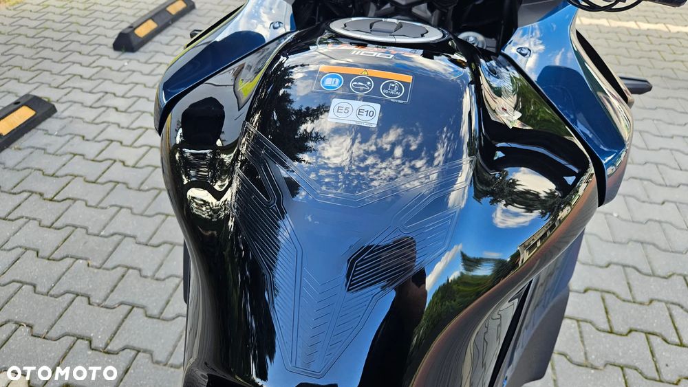 Kawasaki Versys 1000 - 9