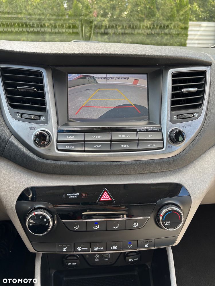 Hyundai Tucson - 13