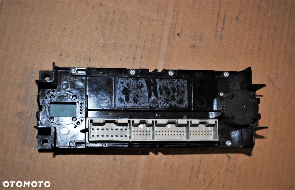 Panel klimatyzacji Golf IV - 2