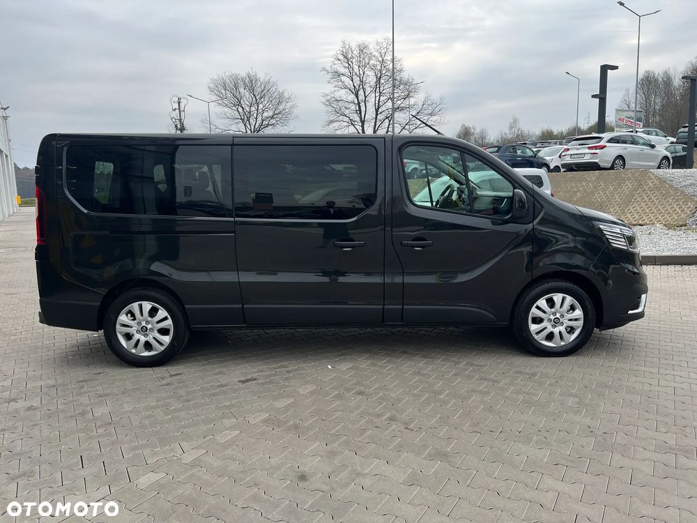 Renault Trafic 2.0 dCi EDC - 6