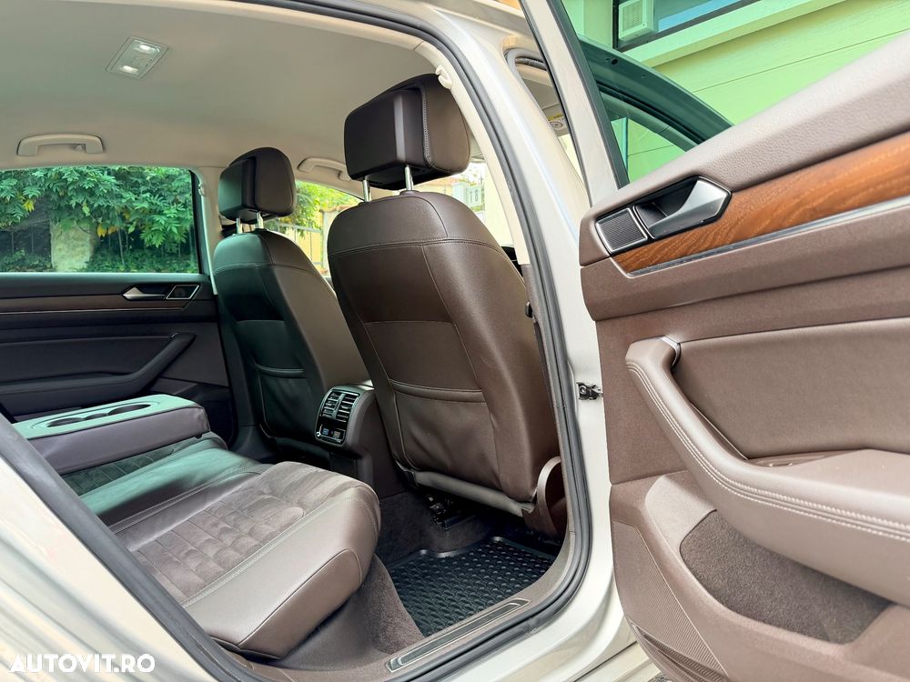 Volkswagen Passat 2.0 TDI DSG 4Motion Highline - 10