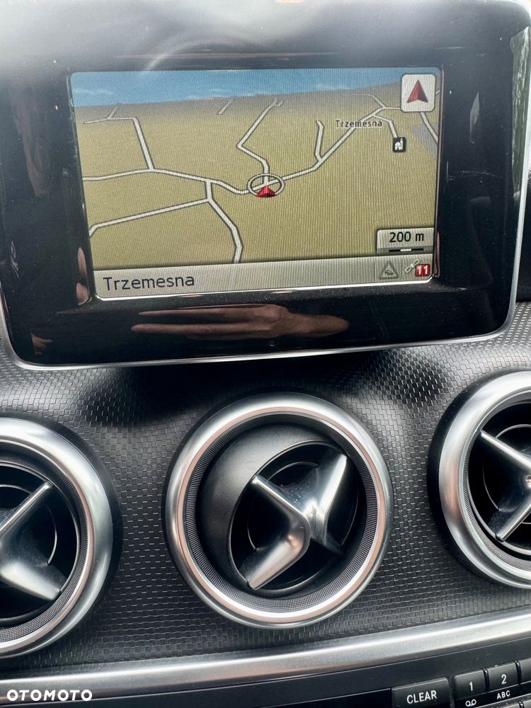Mercedes-Benz Klasa A 180 (BlueEFFICIENCY) 7G-DCT Urban - 26