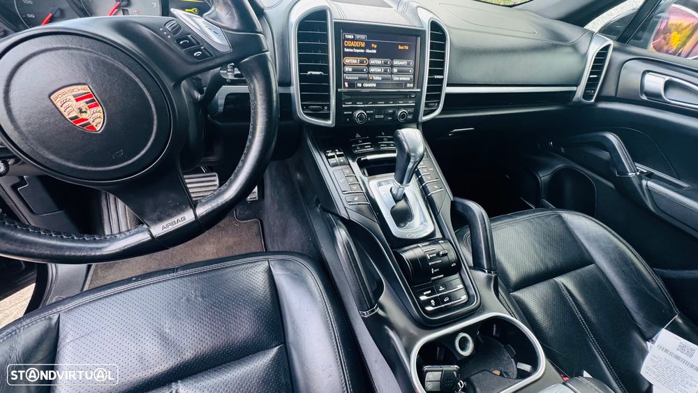 Porsche Cayenne S Hybrid - 7
