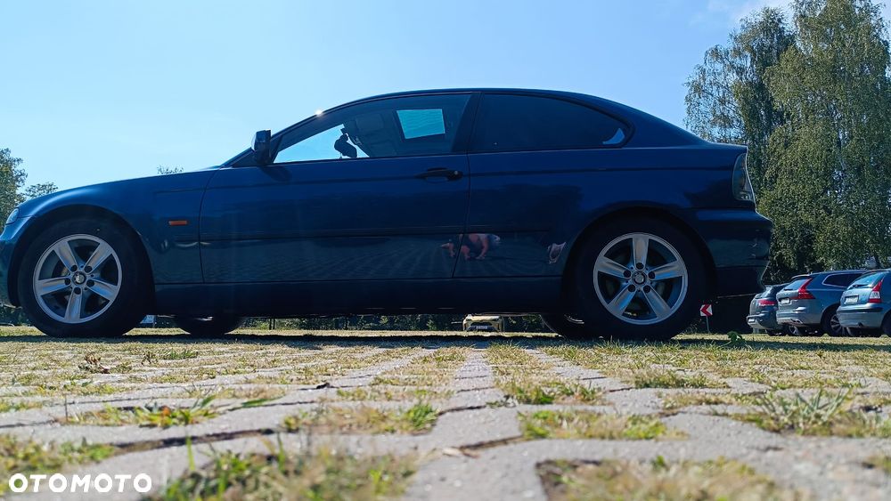 BMW Seria 3 320td - 12