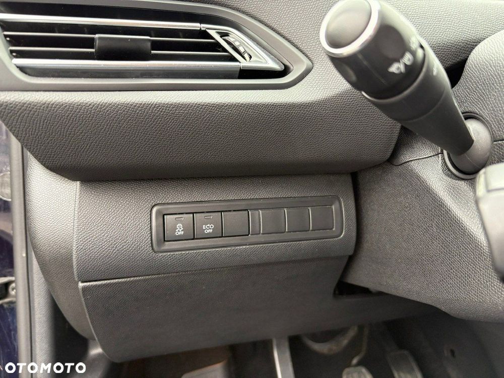 Peugeot 308 1.6 BlueHDi Style S&S - 19