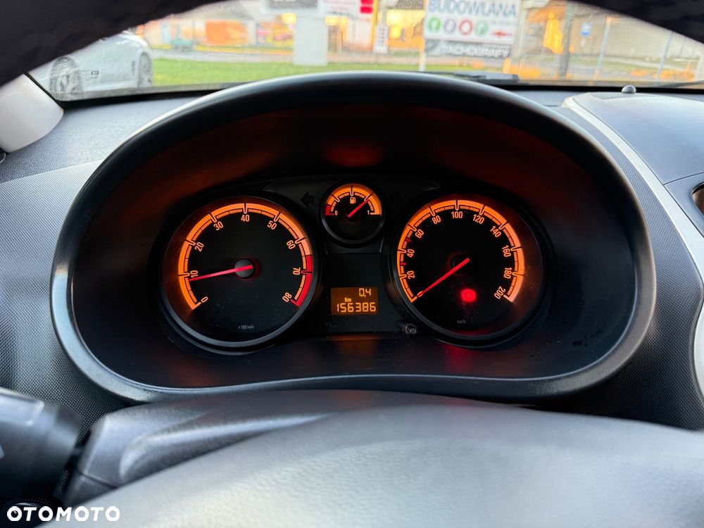 Opel Corsa - 7