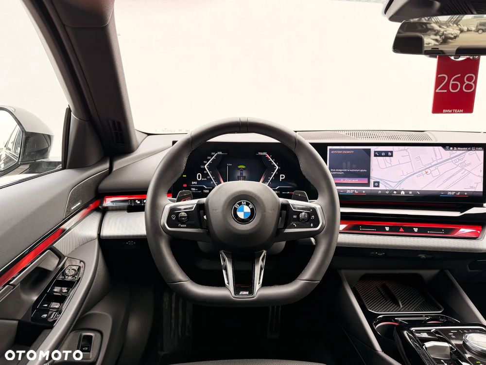 BMW Seria 5 520i - 34