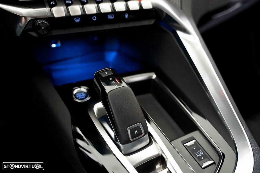 Peugeot 5008 1.2 PureTech Allure EAT8 - 9