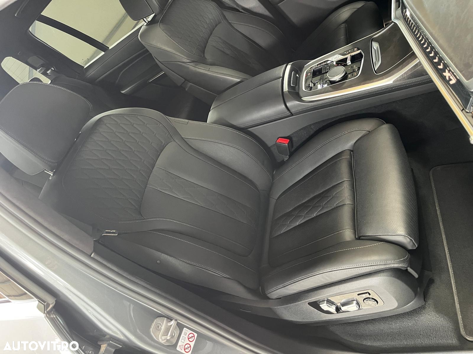 BMW X7 xDrive40i AT MHEV - 35