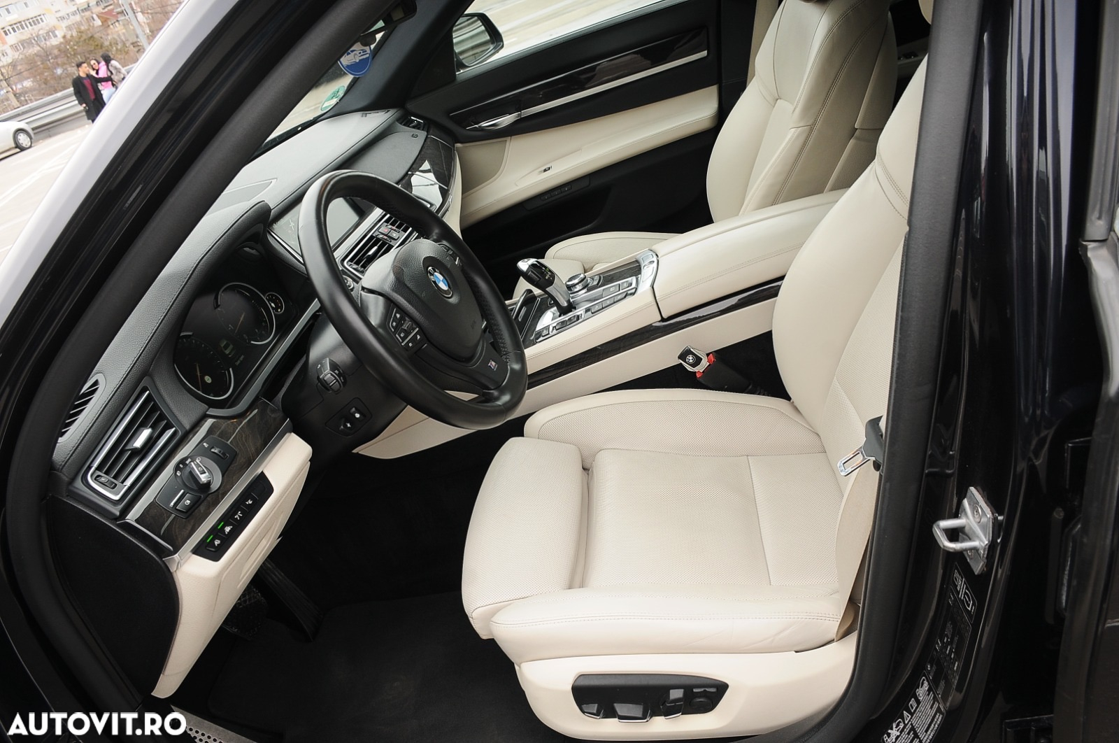 BMW Seria 7 730d xDrive Edition Exclusive - 9