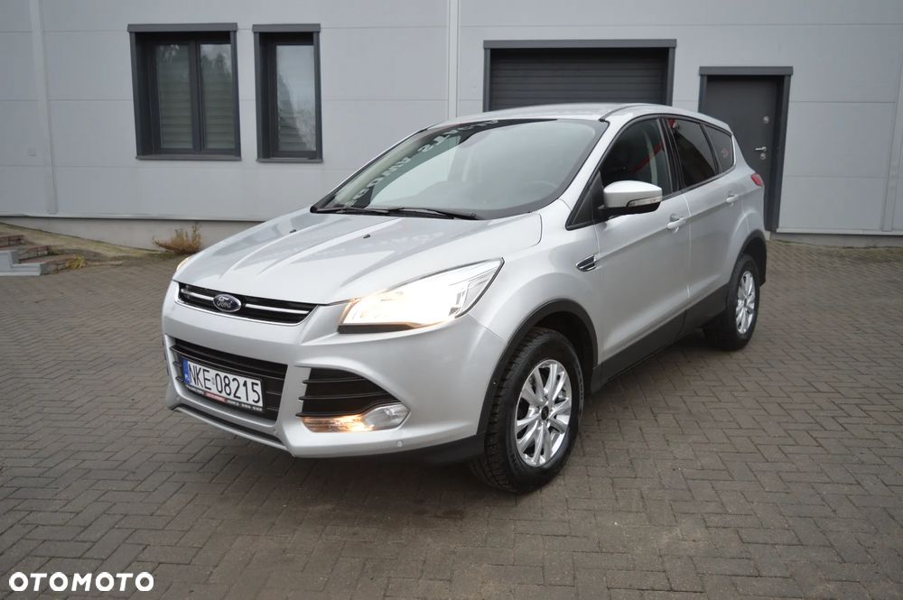 Ford Kuga 2.0 TDCi 4x4 Titanium - 4