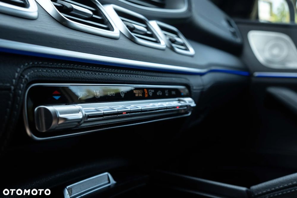 Mercedes-Benz GLE - 22