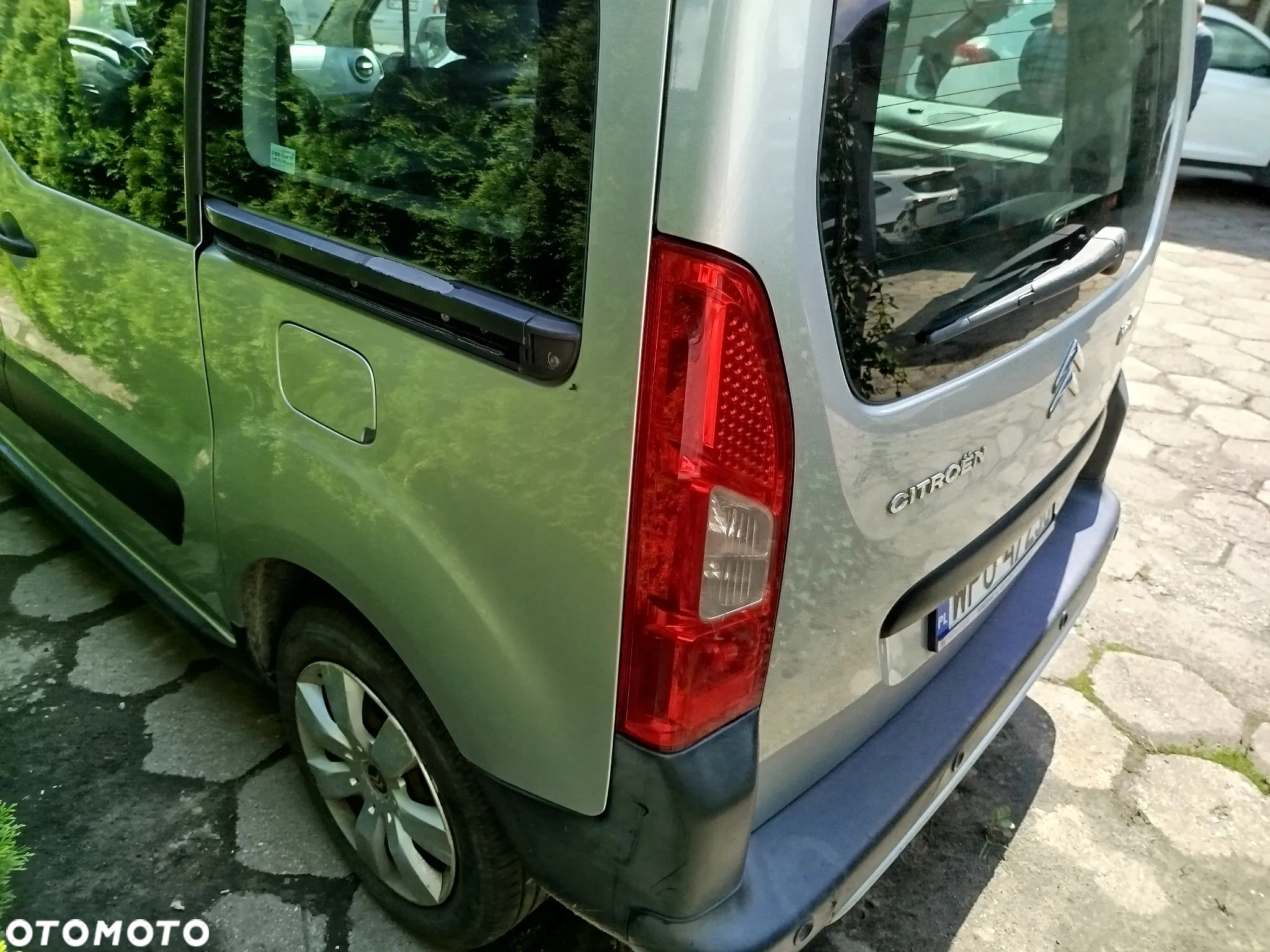 Citroën Berlingo II 1.6 HDi Multispace - 4