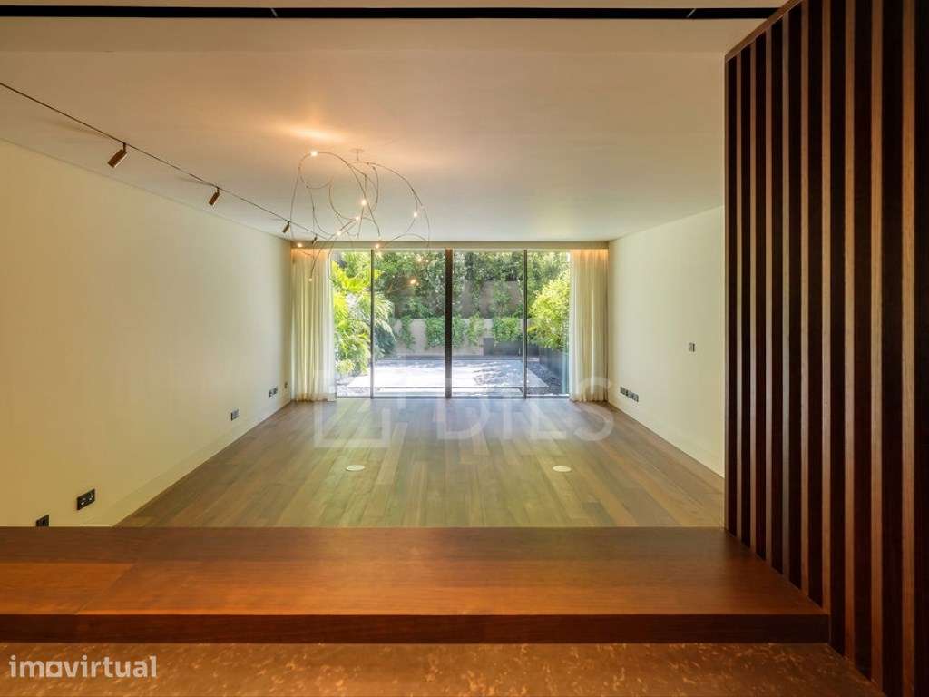 Apartamento T3 a estrear, com vista mar no Estoril - Grande imagem: 2/25