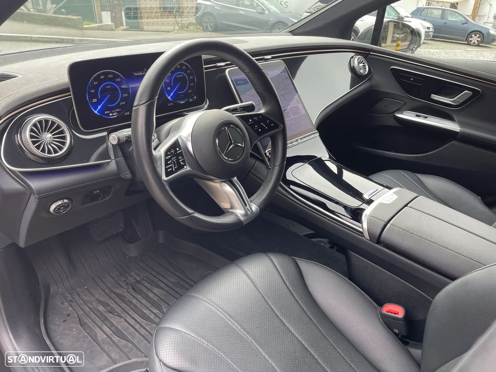 Mercedes-Benz EQE 300 Edition Electric Art - 23