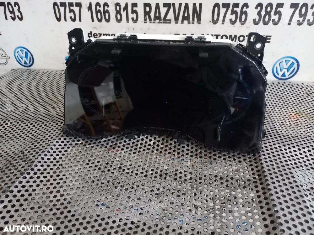 Ceasuri Bord Digitale Toyota Yaris Cross 1.5 Benzina Hybrid An 2021-2022-2023-2024 Cod -F5B60 Volan - 5